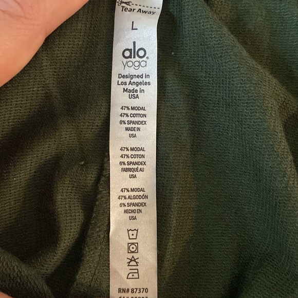 Alo Joggers - Picture 4 of 4